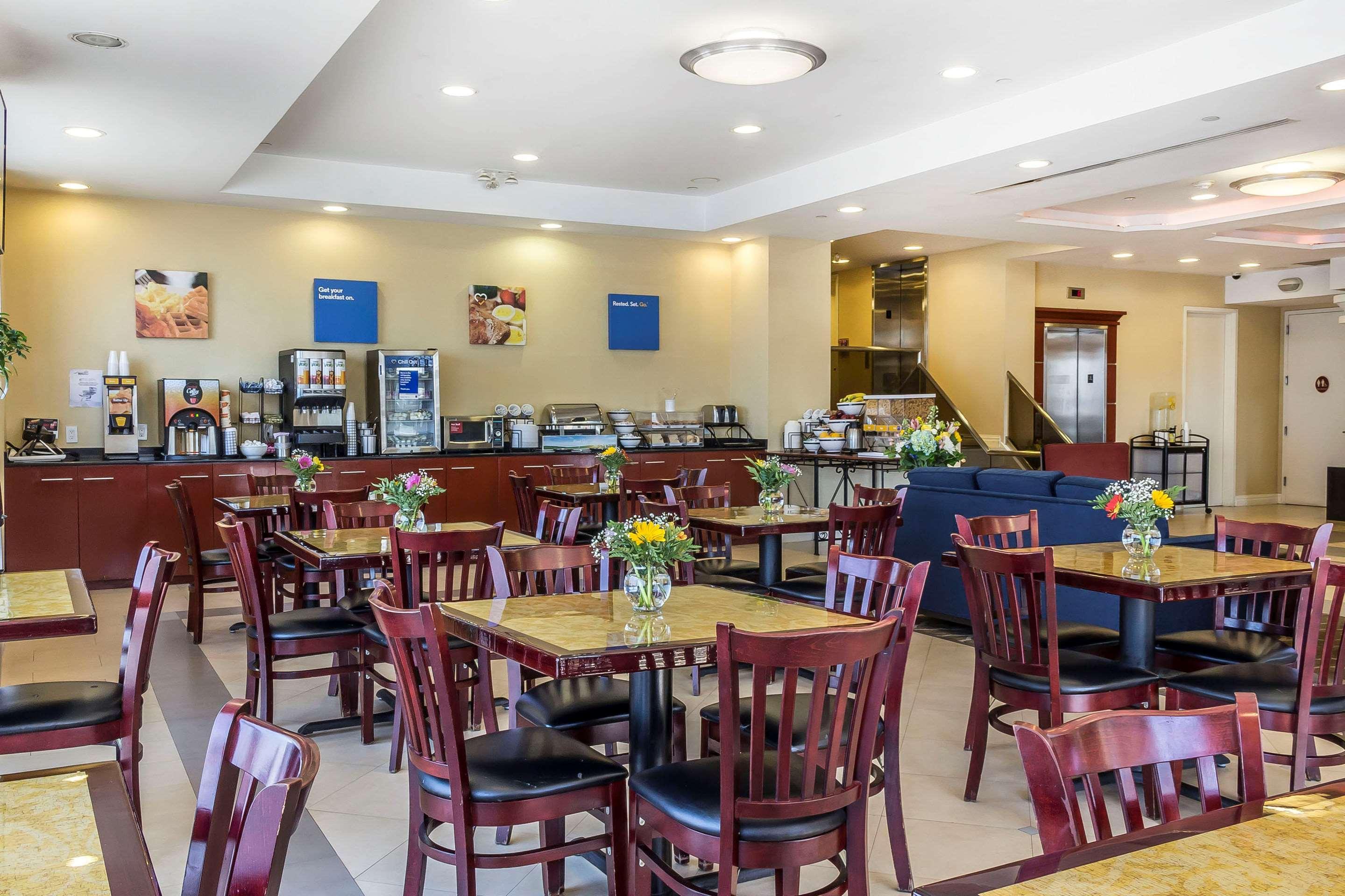 Comfort & Laguardia Airport 3* New York