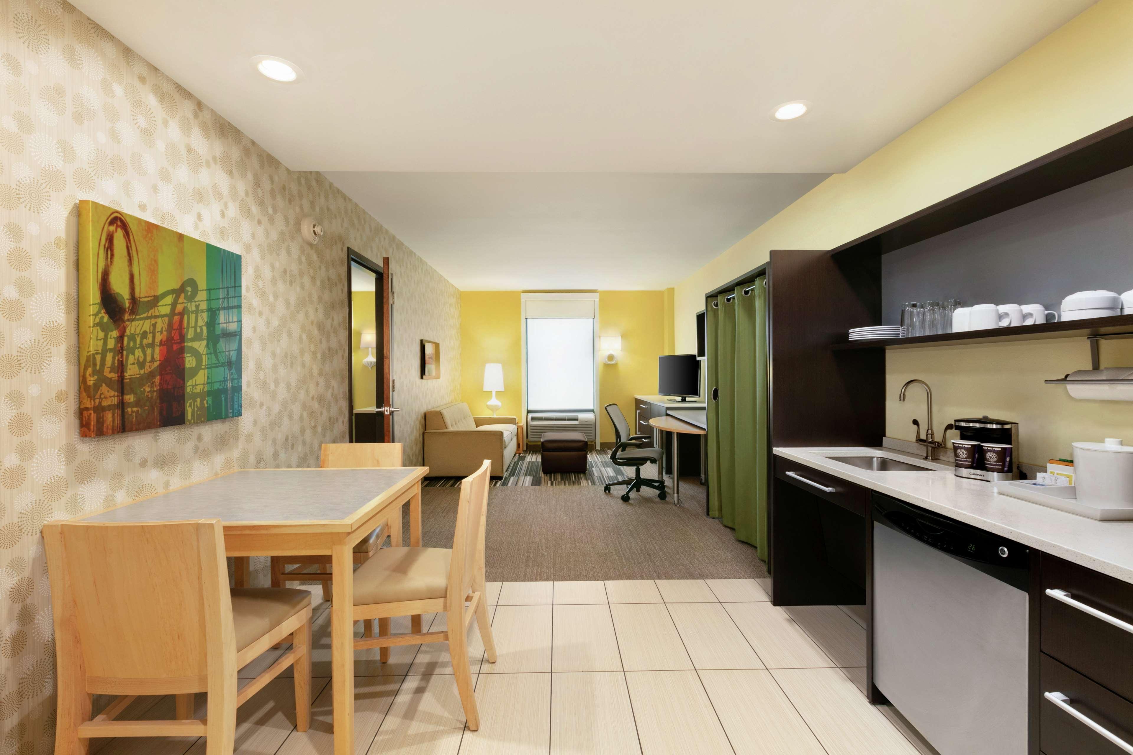 Hotel Home2 Long Island City/manhattan View 3*