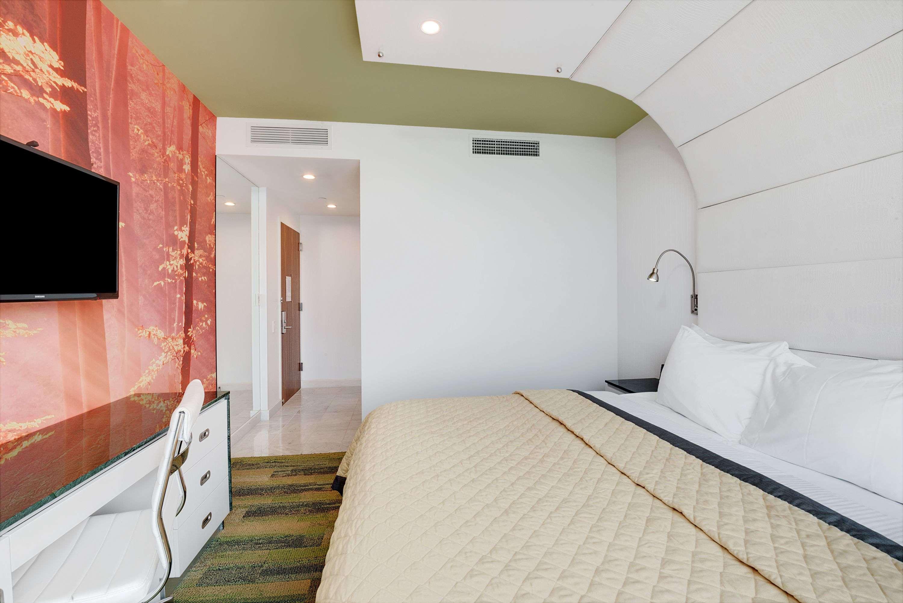 Wyndham Garden Brooklyn Sunset Park 4*
