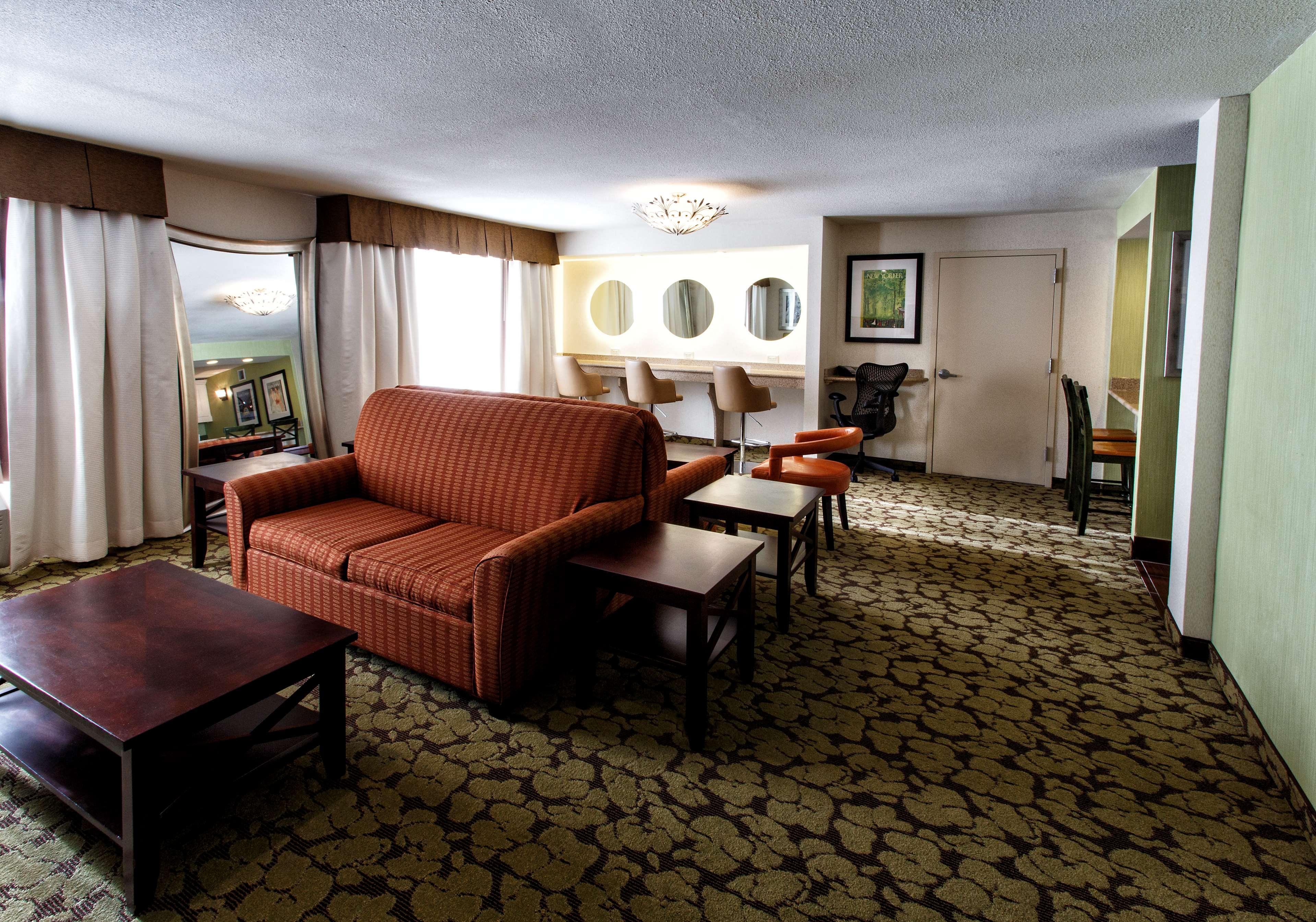 Hilton Garden New York/staten Island 3*
