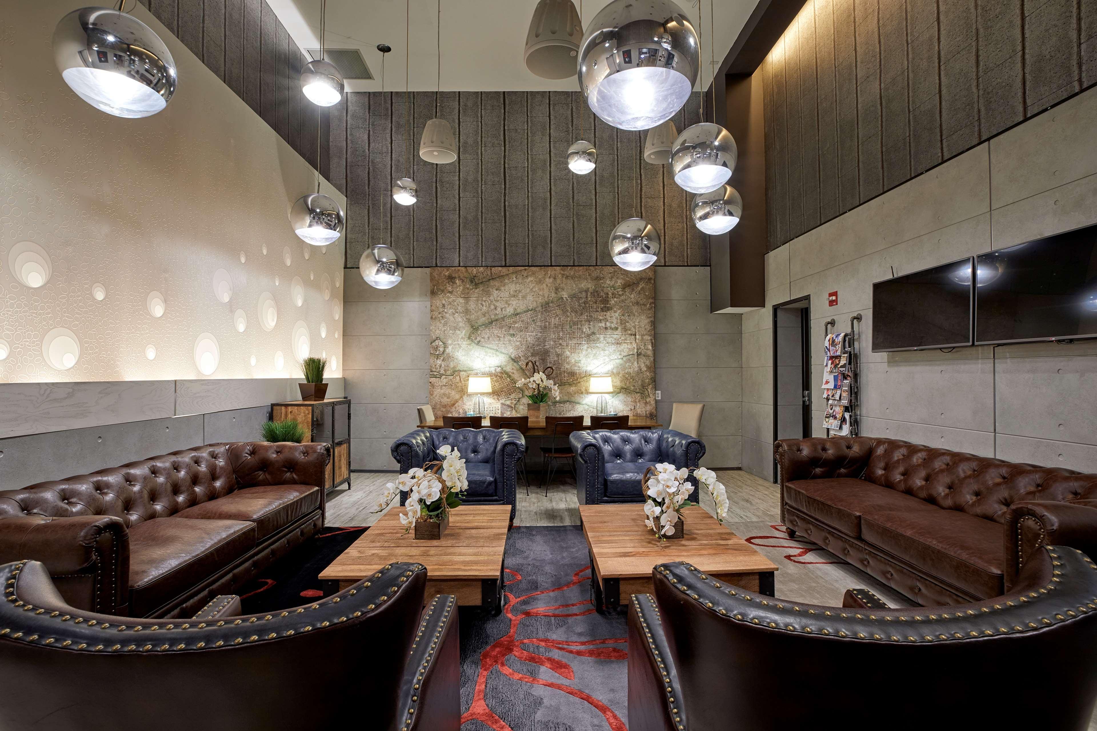 Hotel Ravel Trademark Collection By Wyndham 4*