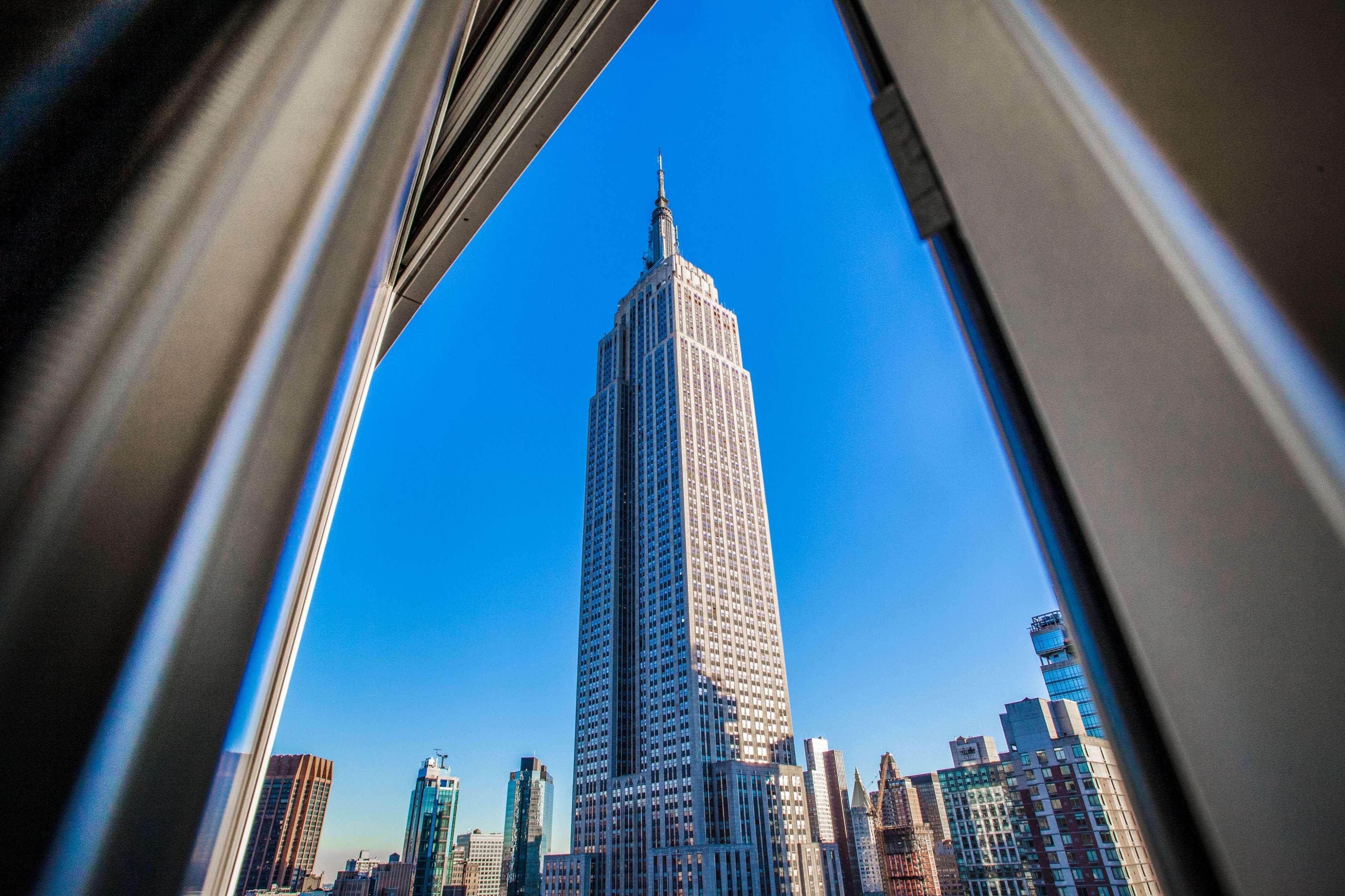 Hilton Garden West 35th Street 3*
