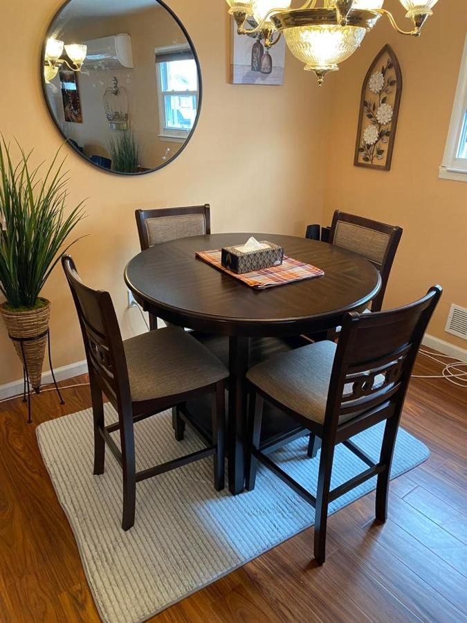 Homestay Debdorkdave Hospitality Services 3 New York