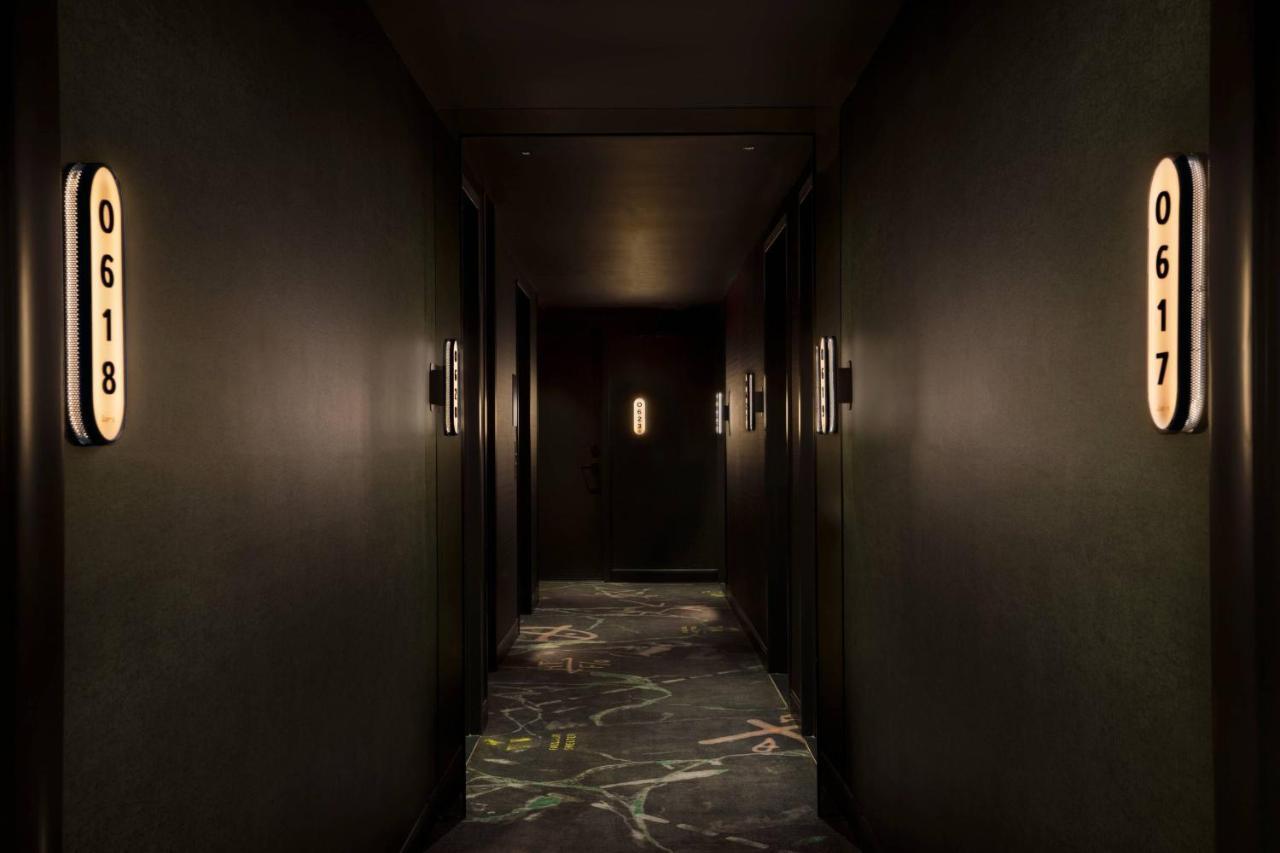 Moxy Nyc East Village Hotel 4*