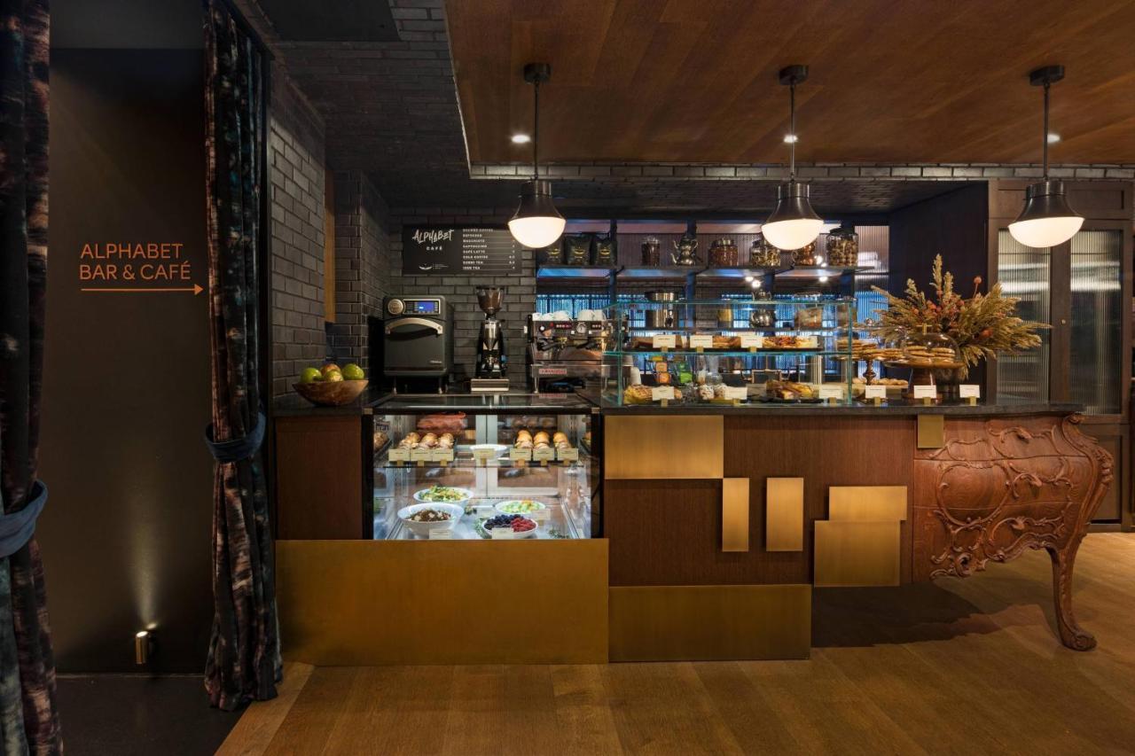 Moxy Nyc East Village Hotel 4*