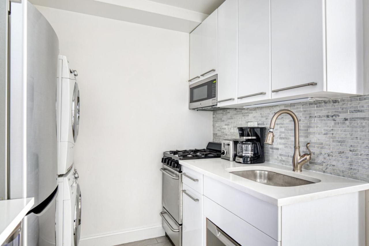 Chelsea 2br W Elevator Wd Nr Mad Sq Park Nyc-617 Apartment *