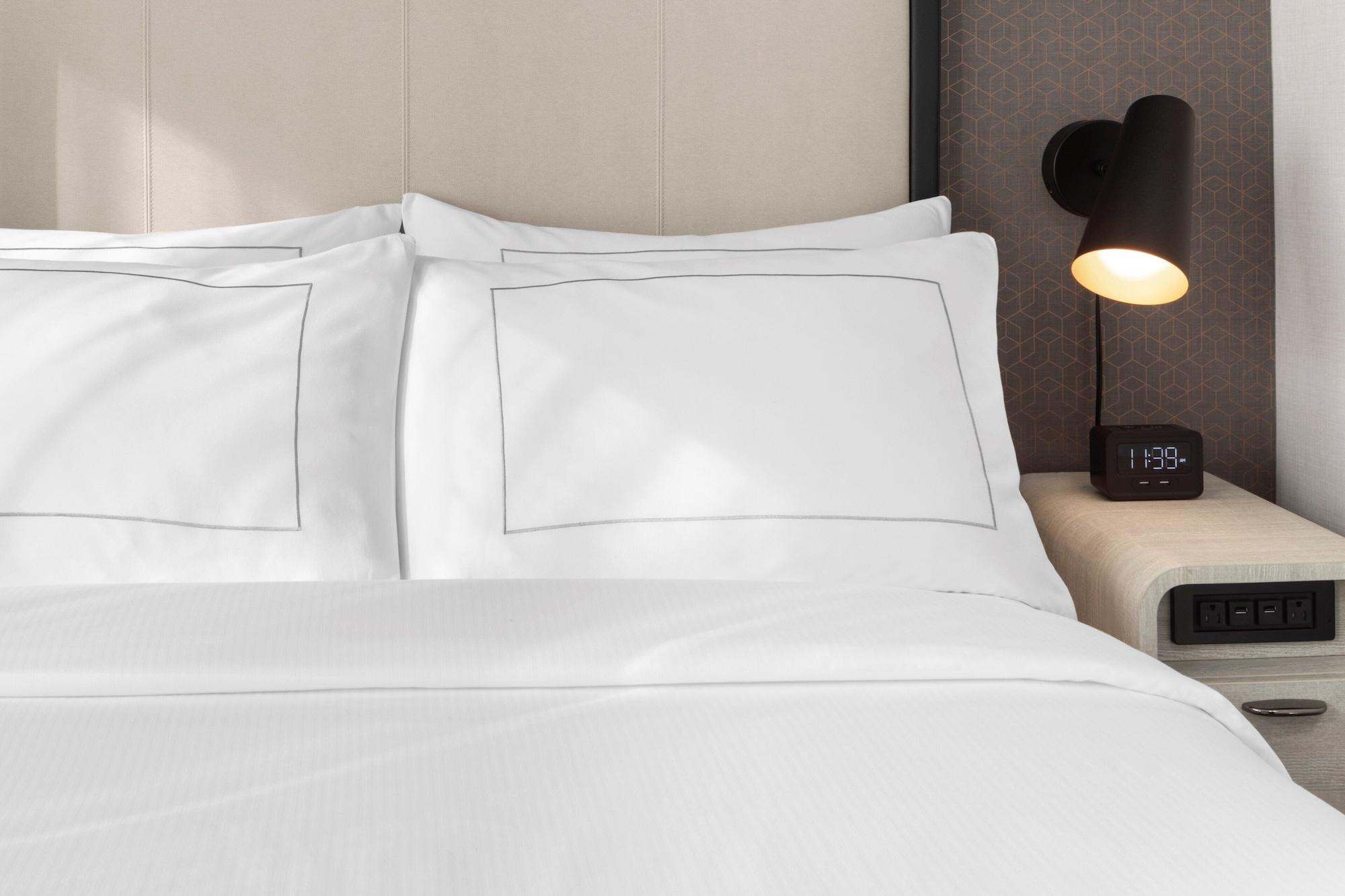 Voco Times Square South By Ihg Hotel New York