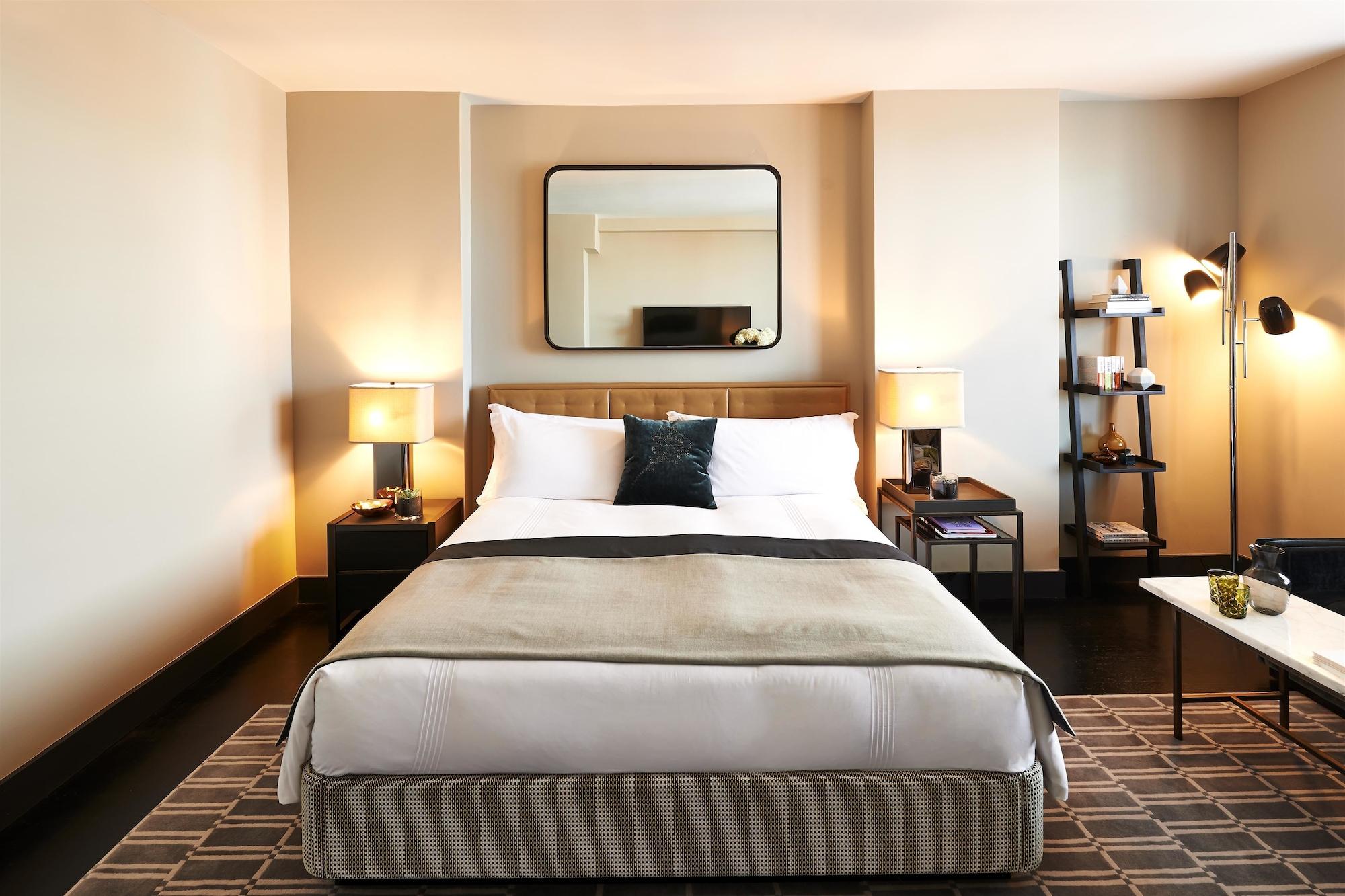 Sixty Soho Hotel 5*
