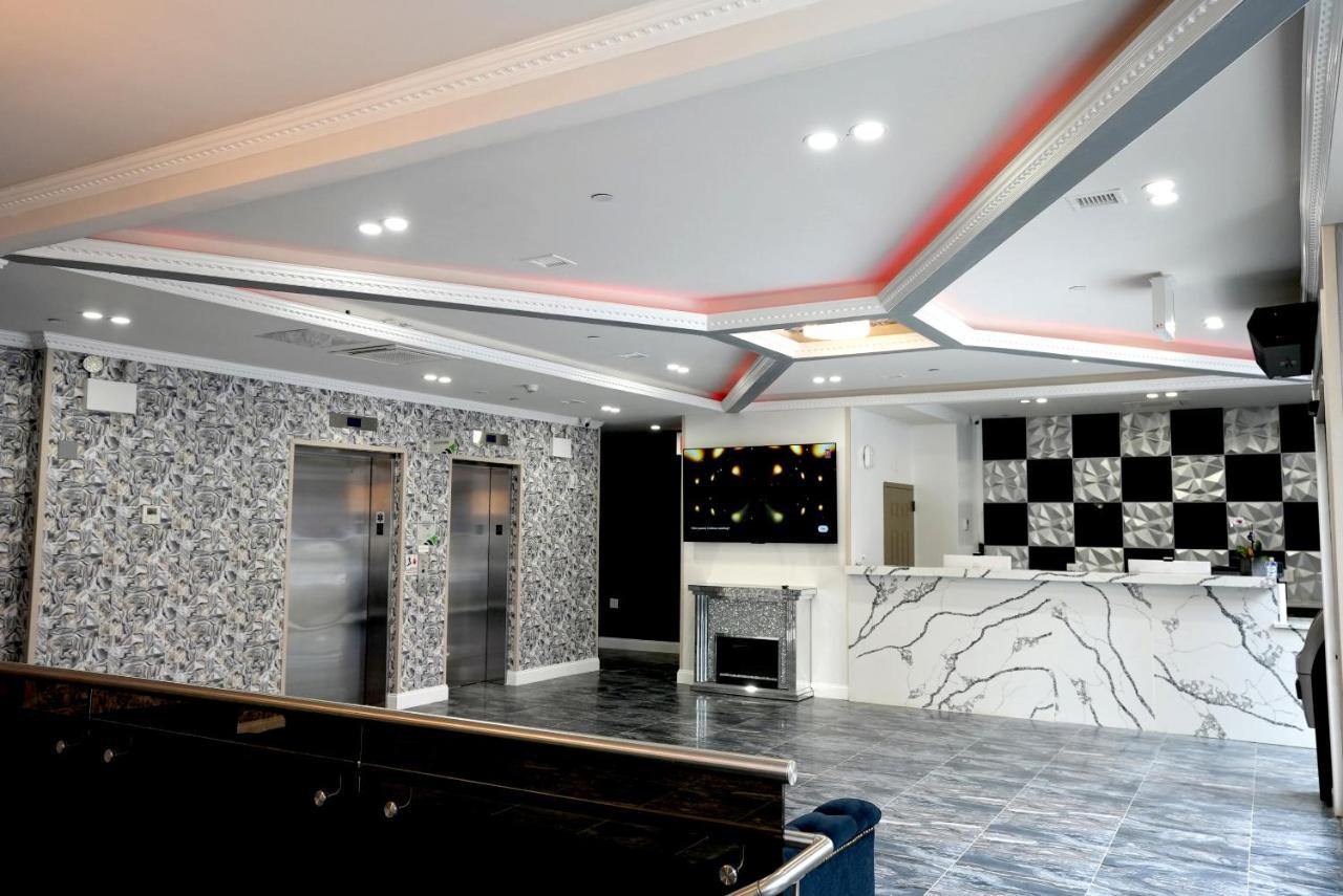 Hotel Liberty & Suites-jfk Airport- La Guardia Airport New York