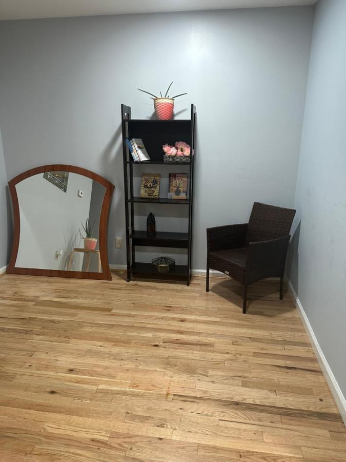 1 Short Homestay
