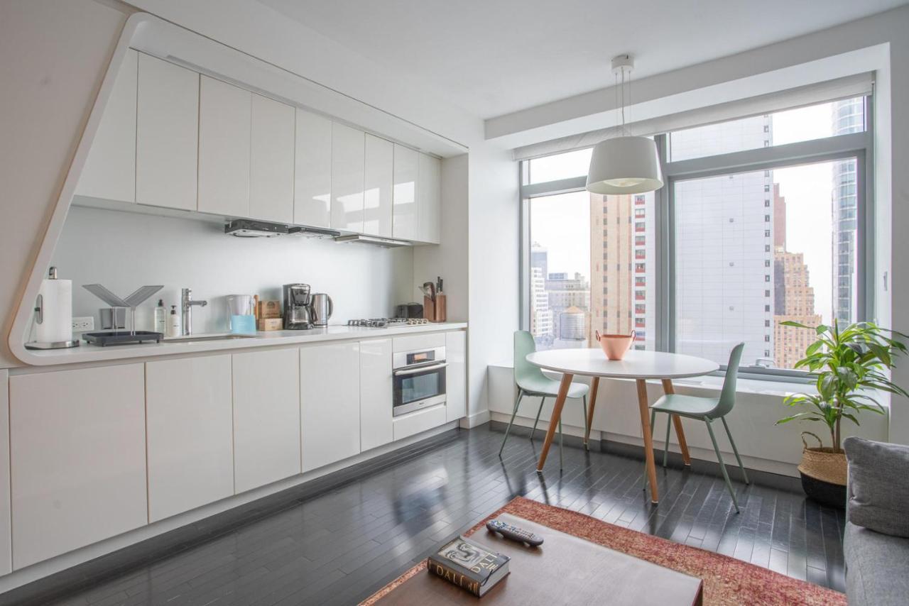 Financial District 1br W Wd Gym Elevator Nyc-1370 *