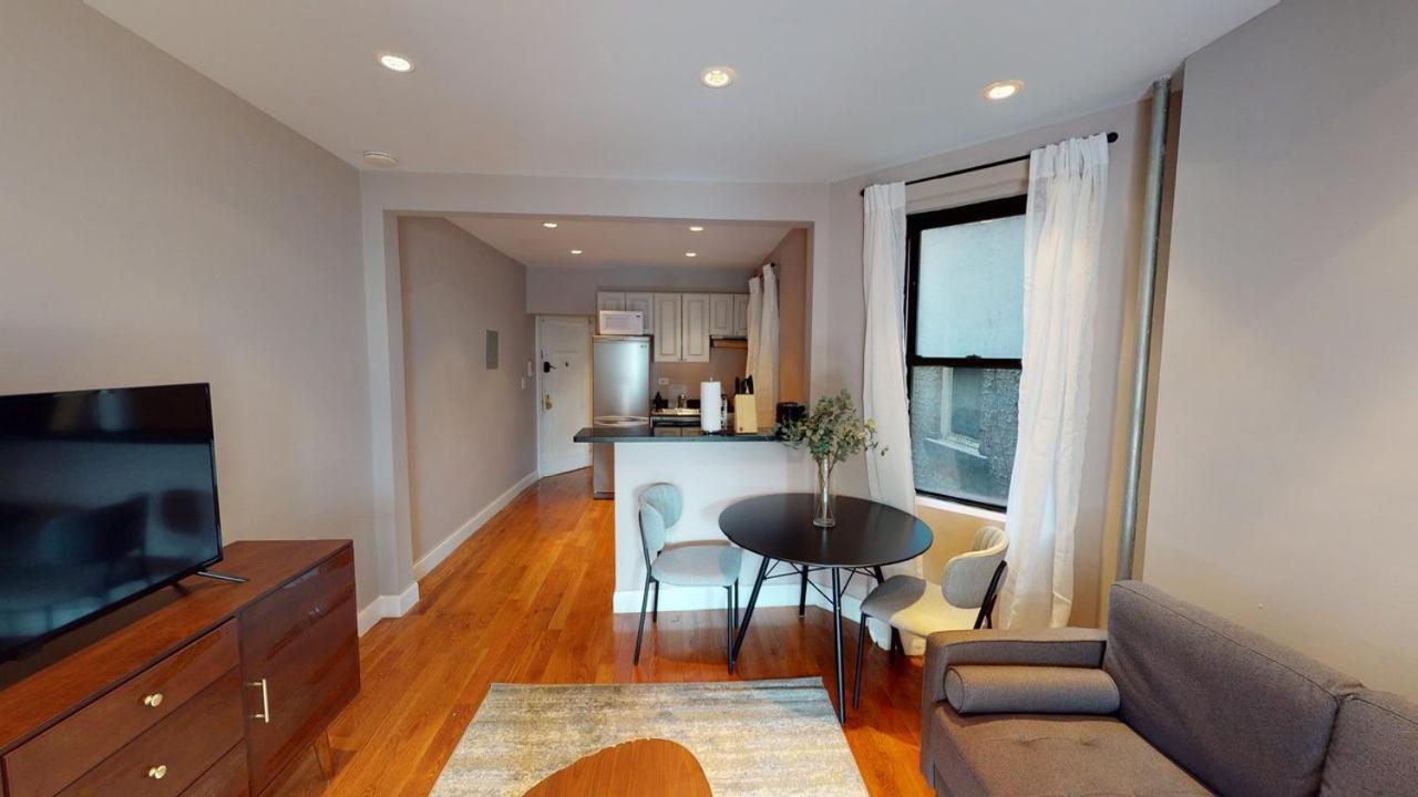 565: East Village Apartment New York