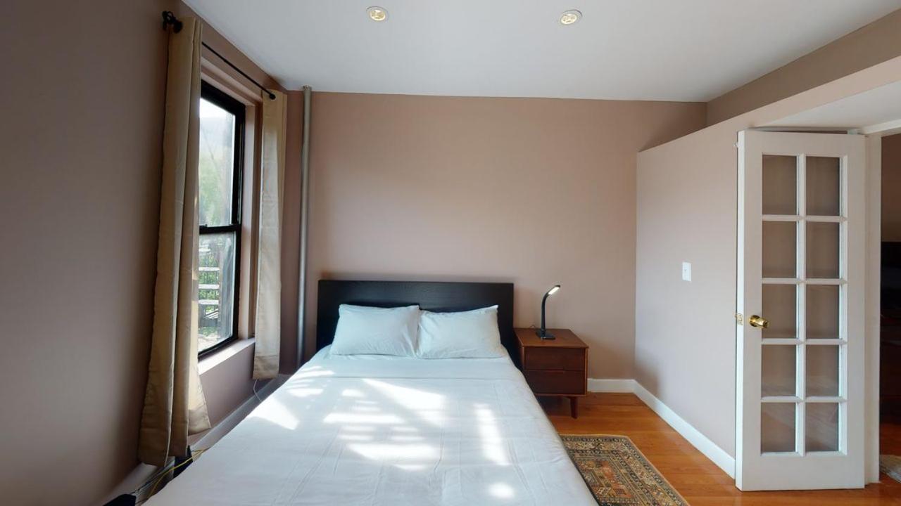 Apartment 565: East Village New York