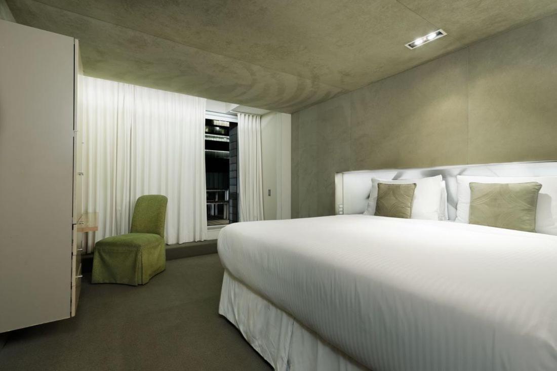 Shoreham Hotel New York