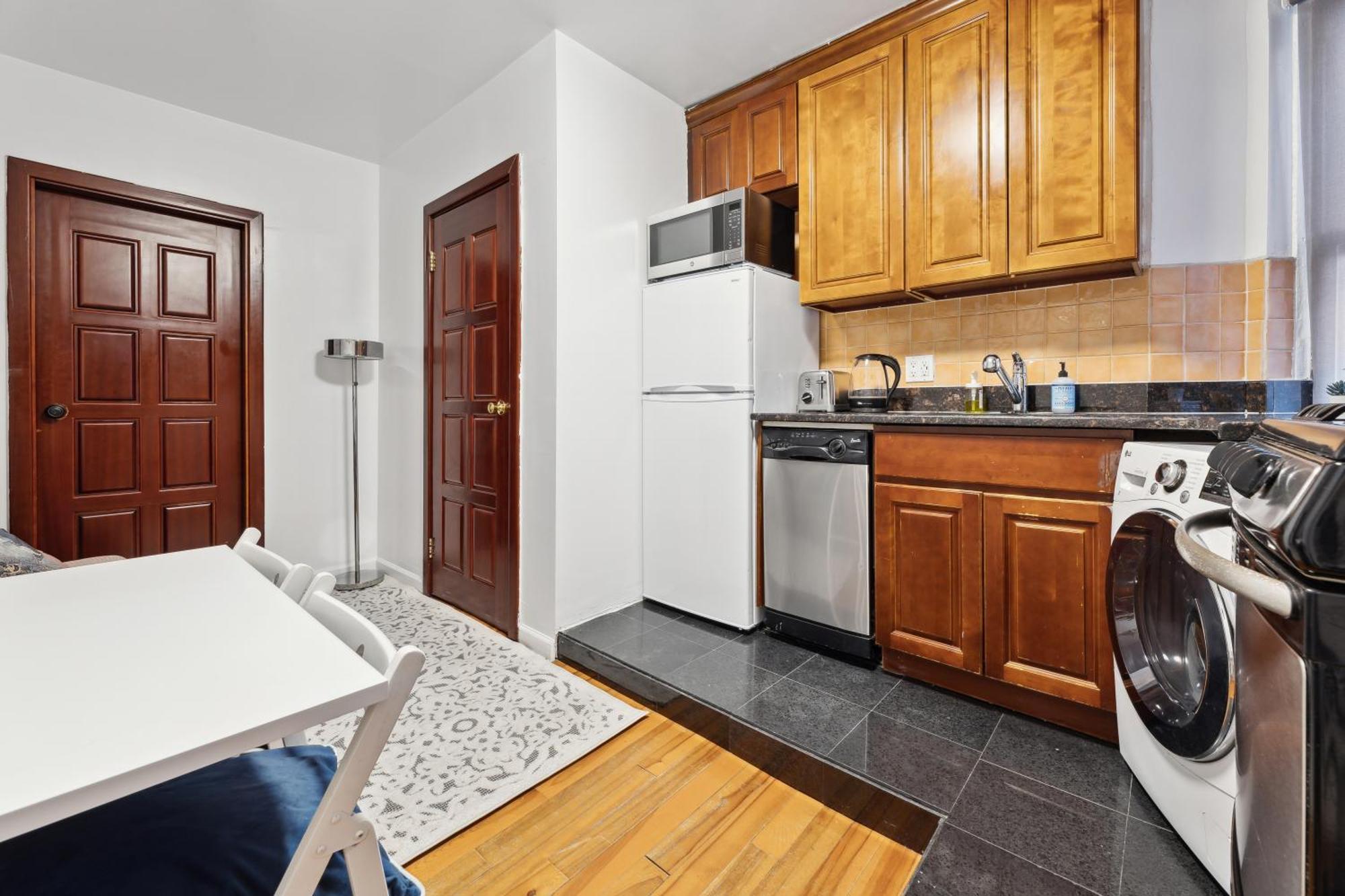 Unique 2bd In Perfect Location Next To Time Square Apartment New York