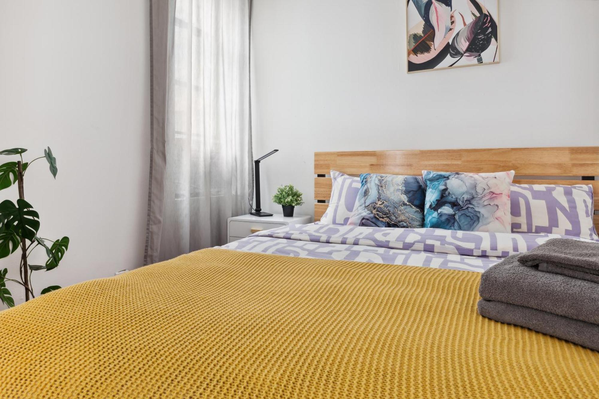 Unique 2bd In Perfect Location Next To Time Square New York