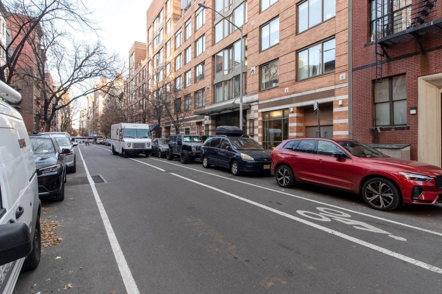 Chelsea 1br W Gym Roofdeck Nr Flatiron Nyc-1386