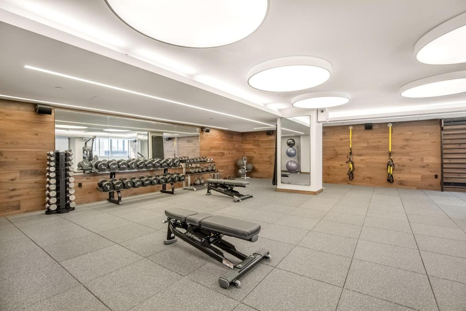 Apartment Chelsea 1br W Gym Roofdeck Nr Flatiron Nyc-1386 *