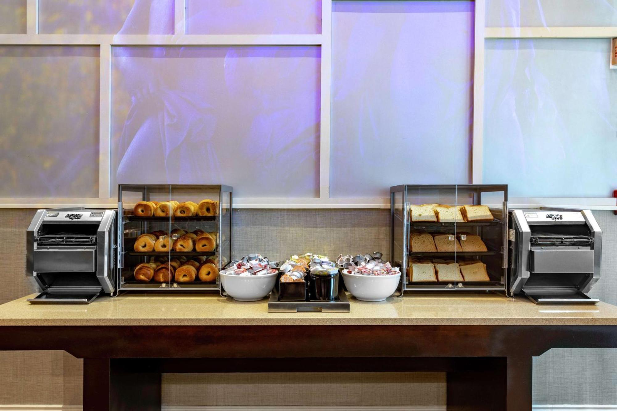 Hotel Homewood Midtown Manhattan Times Square South New York