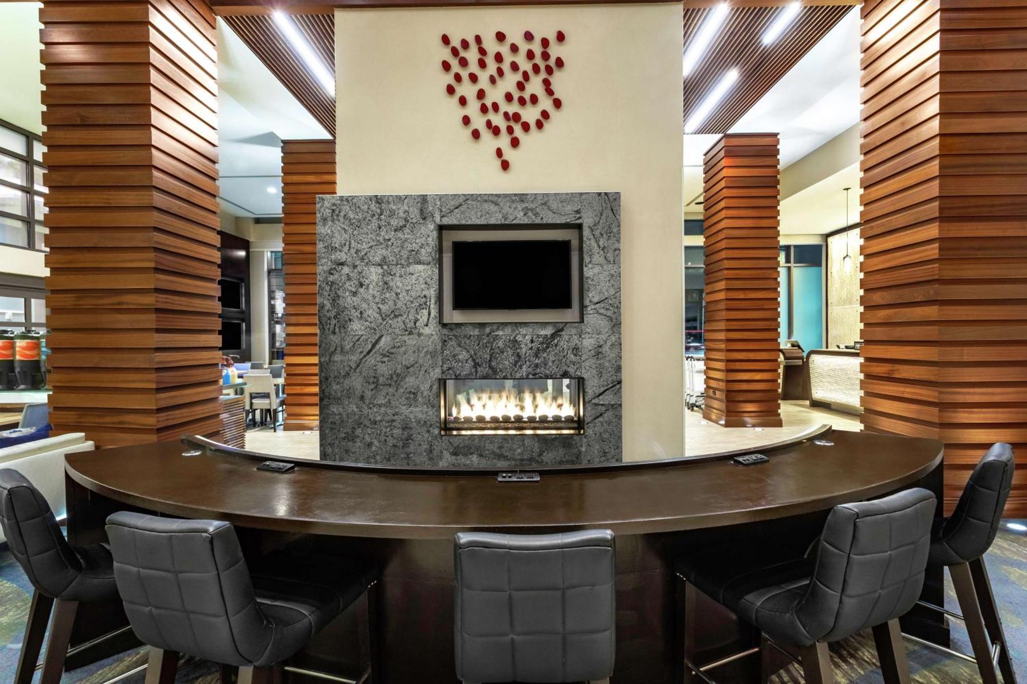 Hotel Homewood Midtown Manhattan Times Square South New York