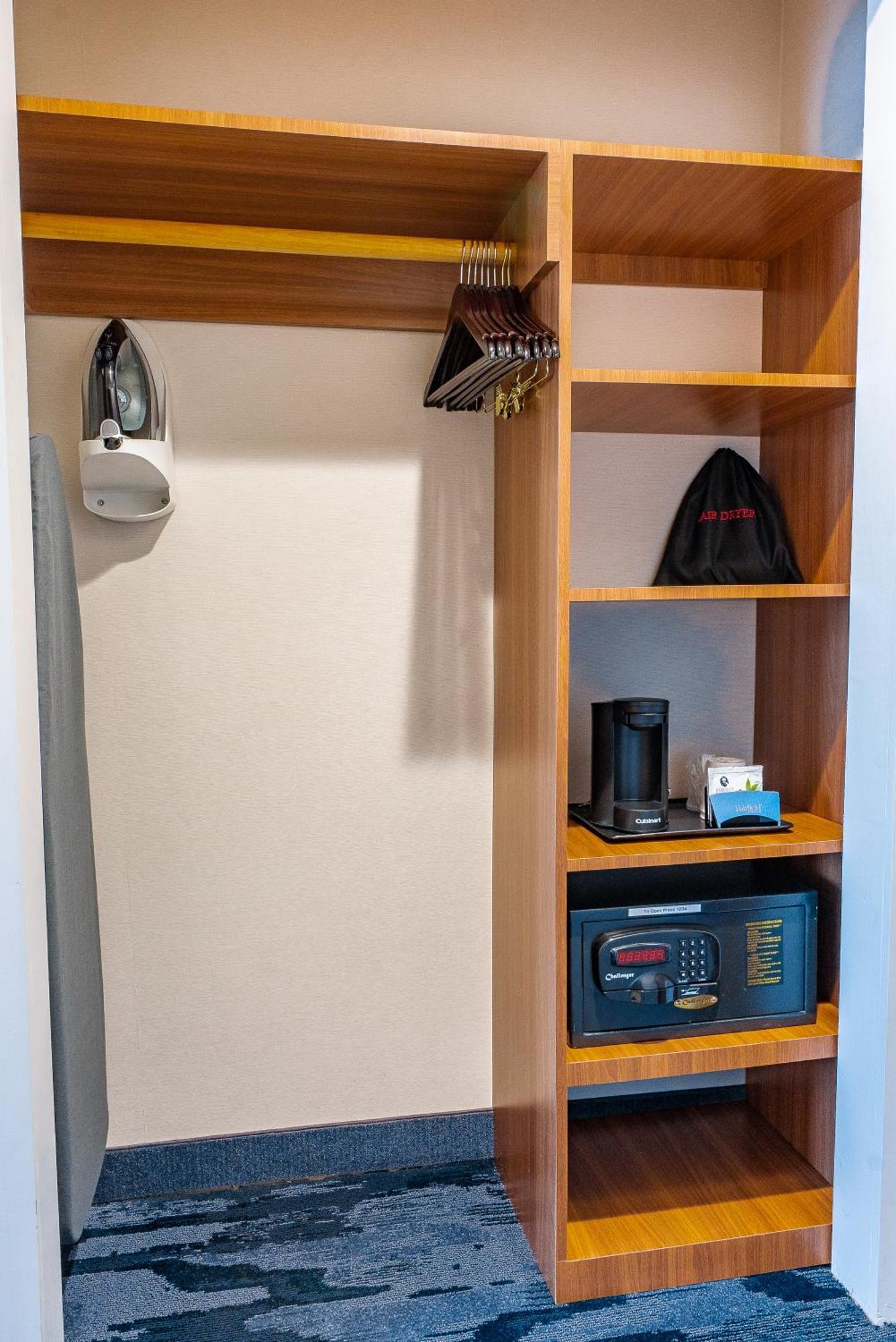 Hotel Fairfield By Marriott Jfk Airport New York
