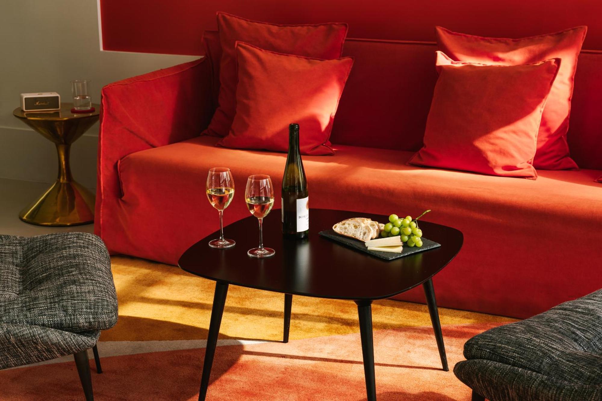The William Powered By Sonder Hotel 4*