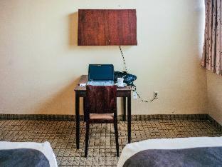 Pointe Plaza (adults Only) Hotel 3*