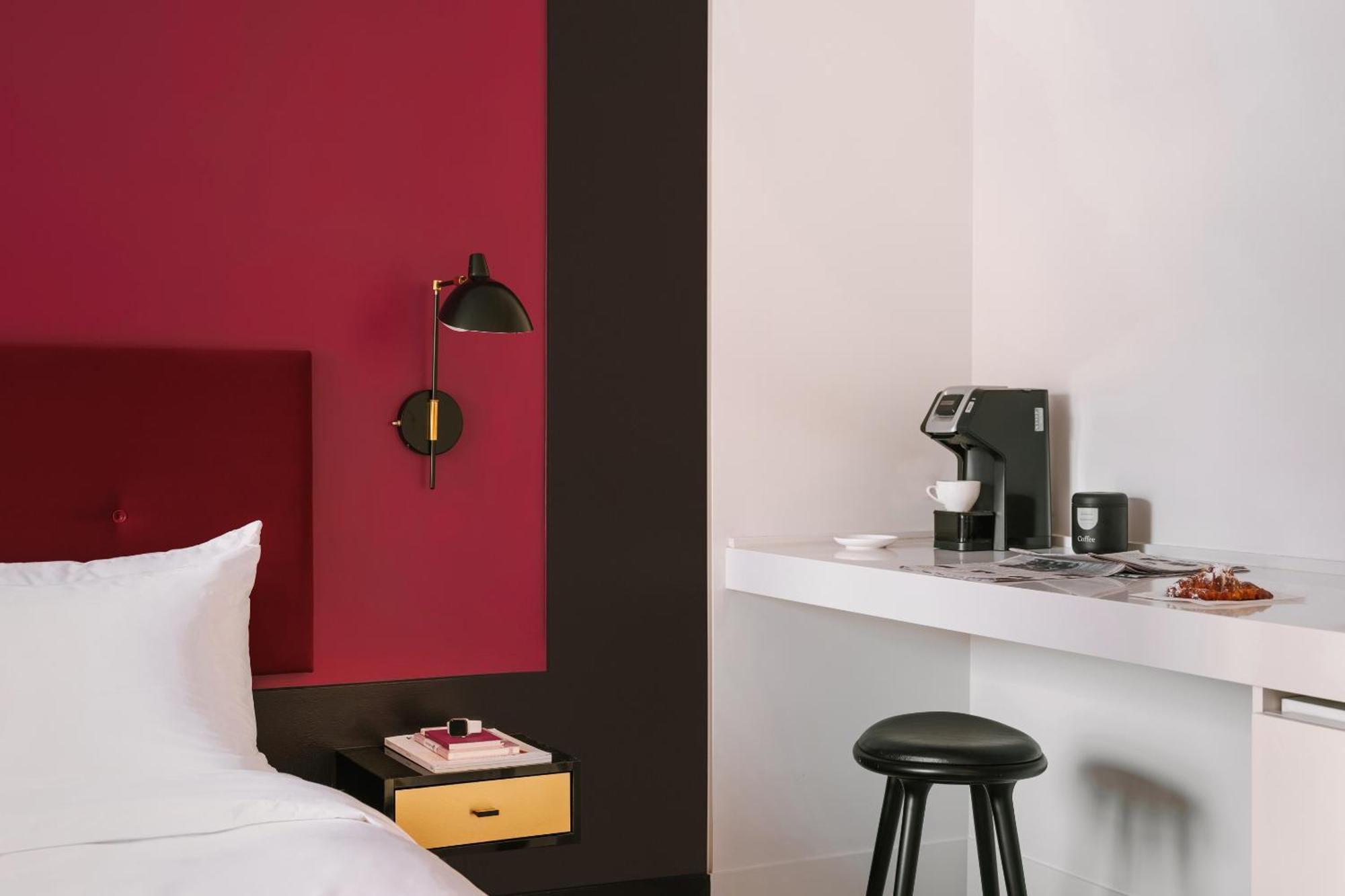 The William Powered By Sonder Hotel 4*