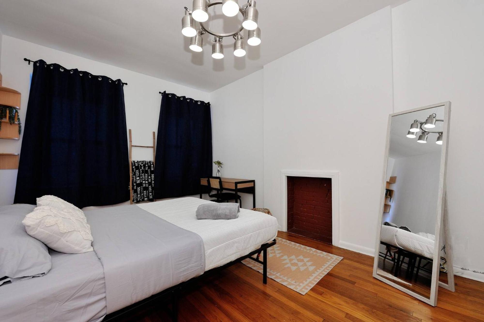 Heart Of Nyc Times Square Studio Apartment New York