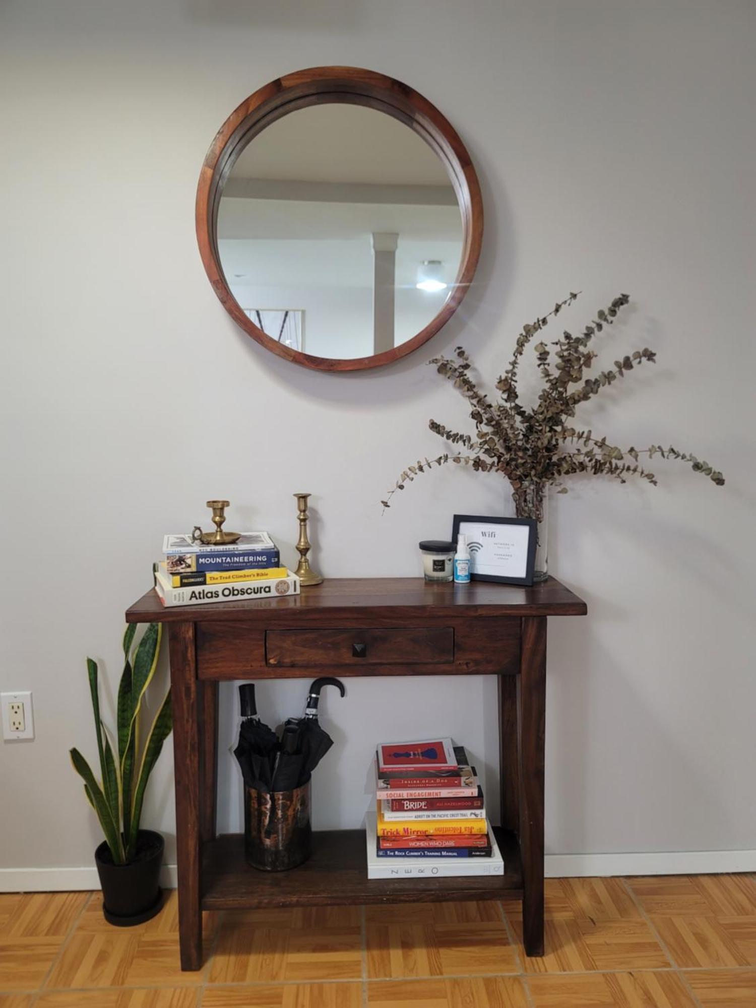 In Historic Brooklyn Townhouse Homestay