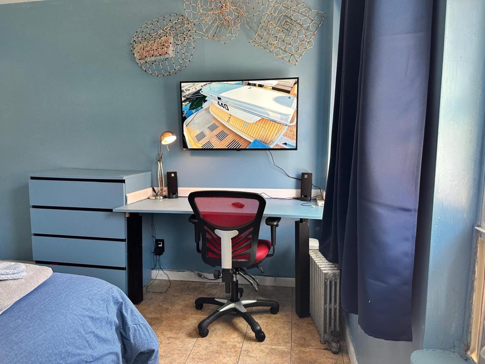 Perfect Private In Townhouse, 15 Minutes To Manhattan Homestay