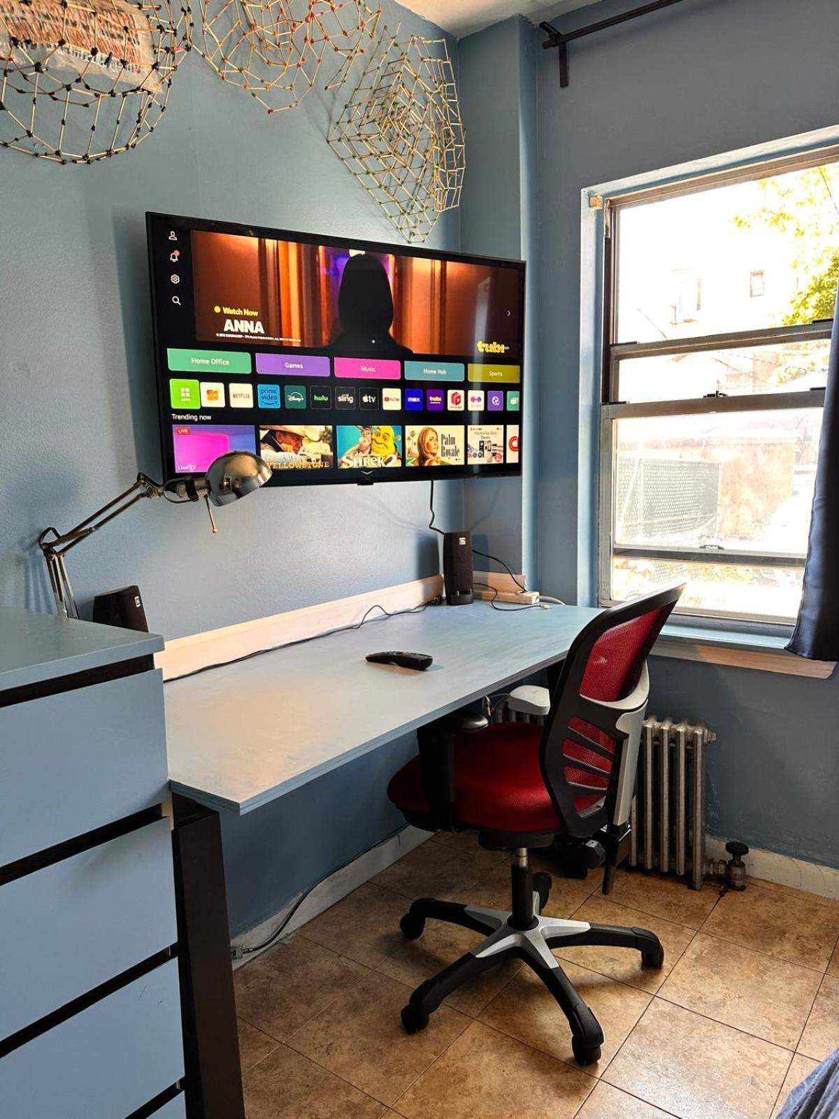 Perfect Private In Townhouse, 15 Minutes To Manhattan Homestay