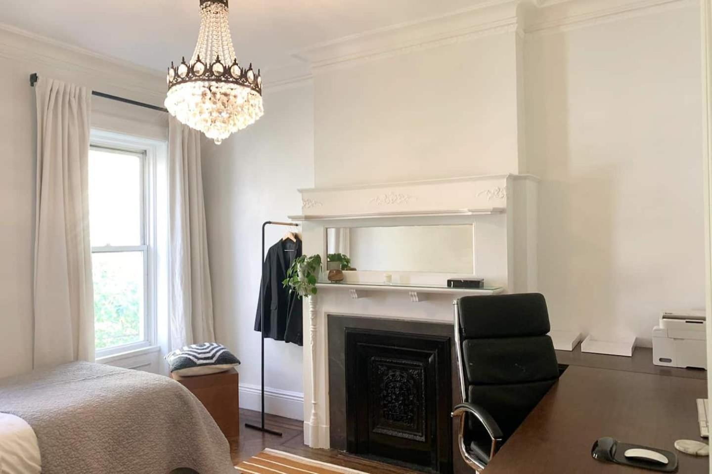 Homestay Two Story Luxury Brooklyn Brownstone *