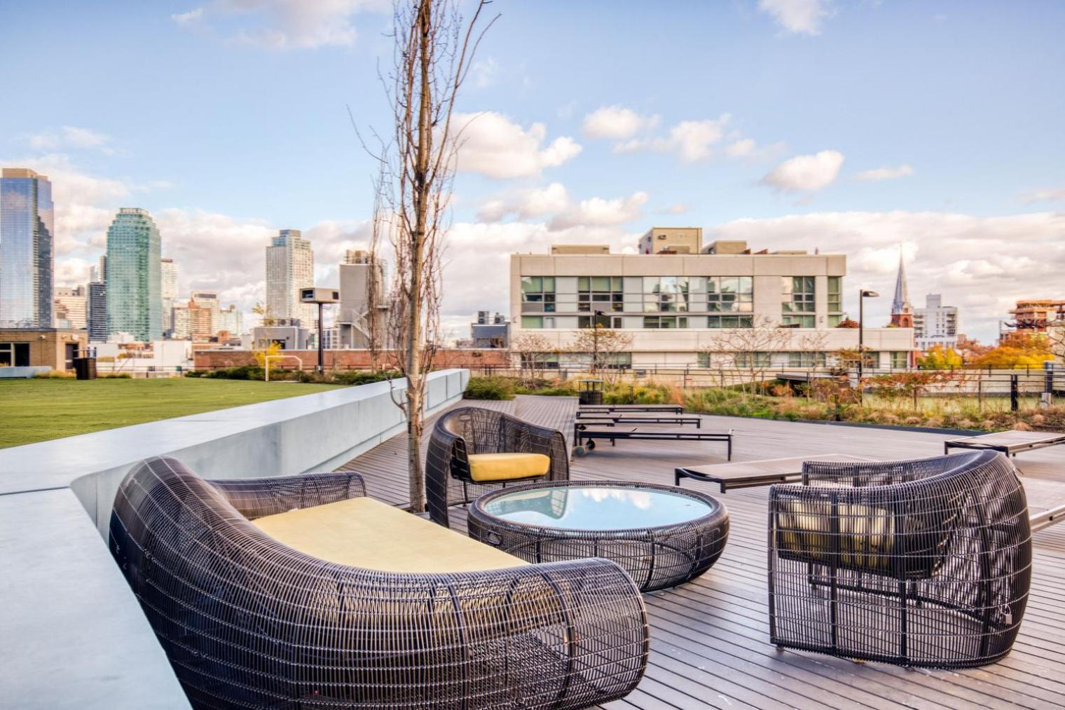Blueground Long Island City 2bd Nyc-1614