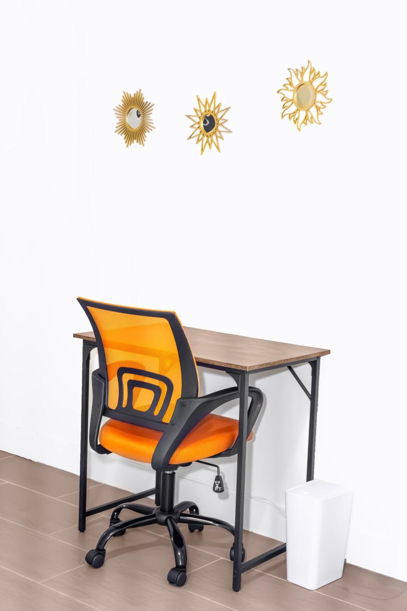 Yellow Sunrise Brooklyn Retreat Homestay New York