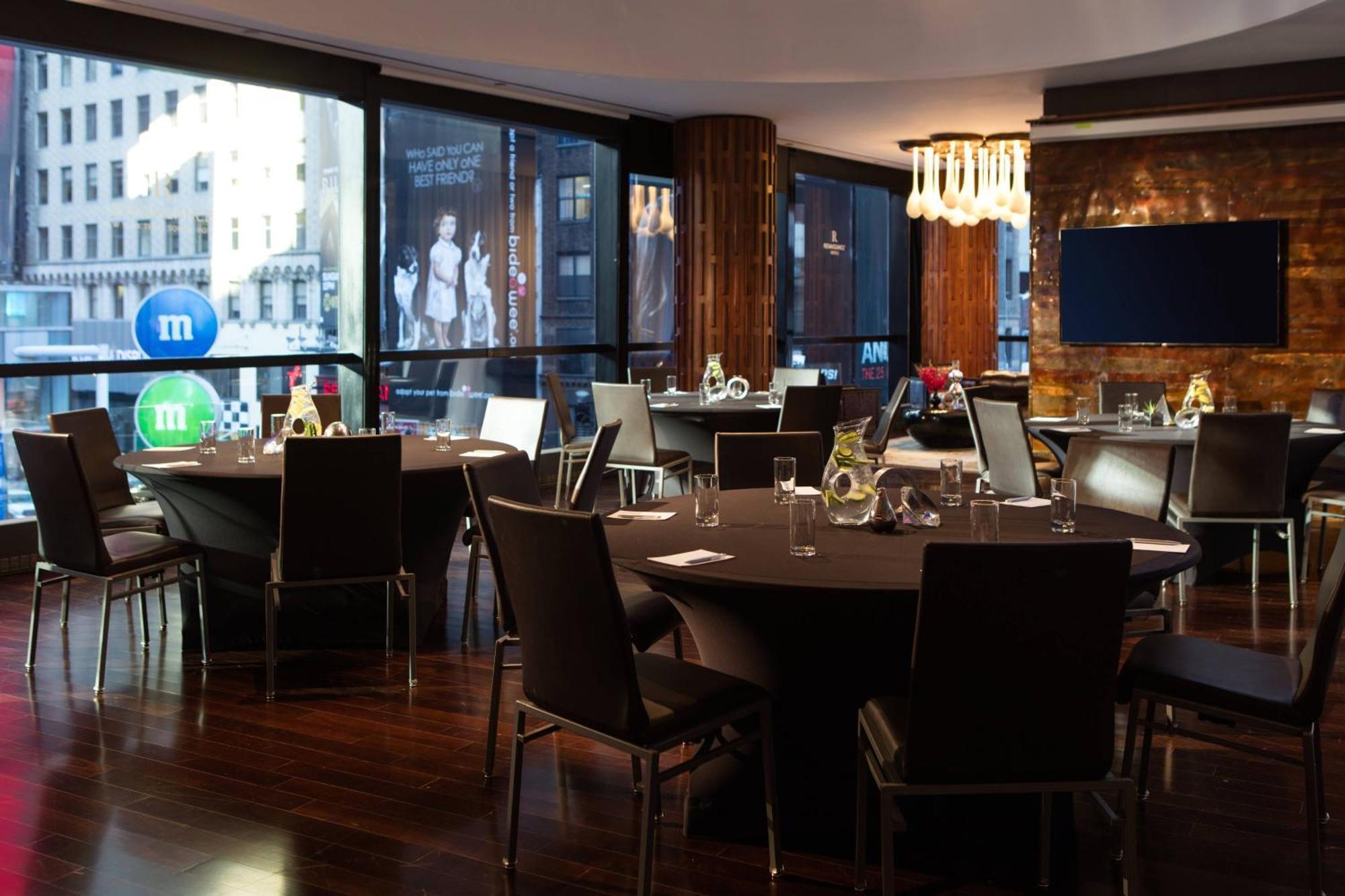 Renaissance Times Square By Marriott Hotel New York