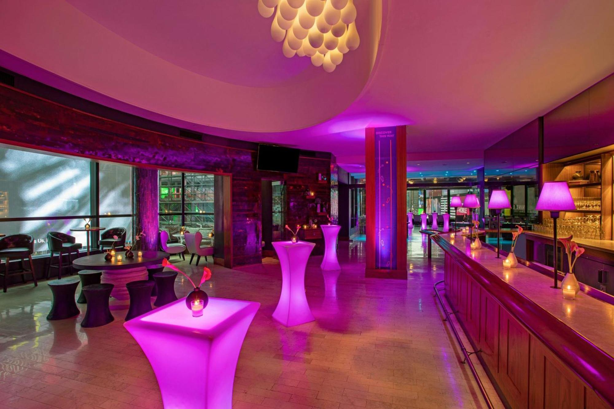 Renaissance Times Square By Marriott New York