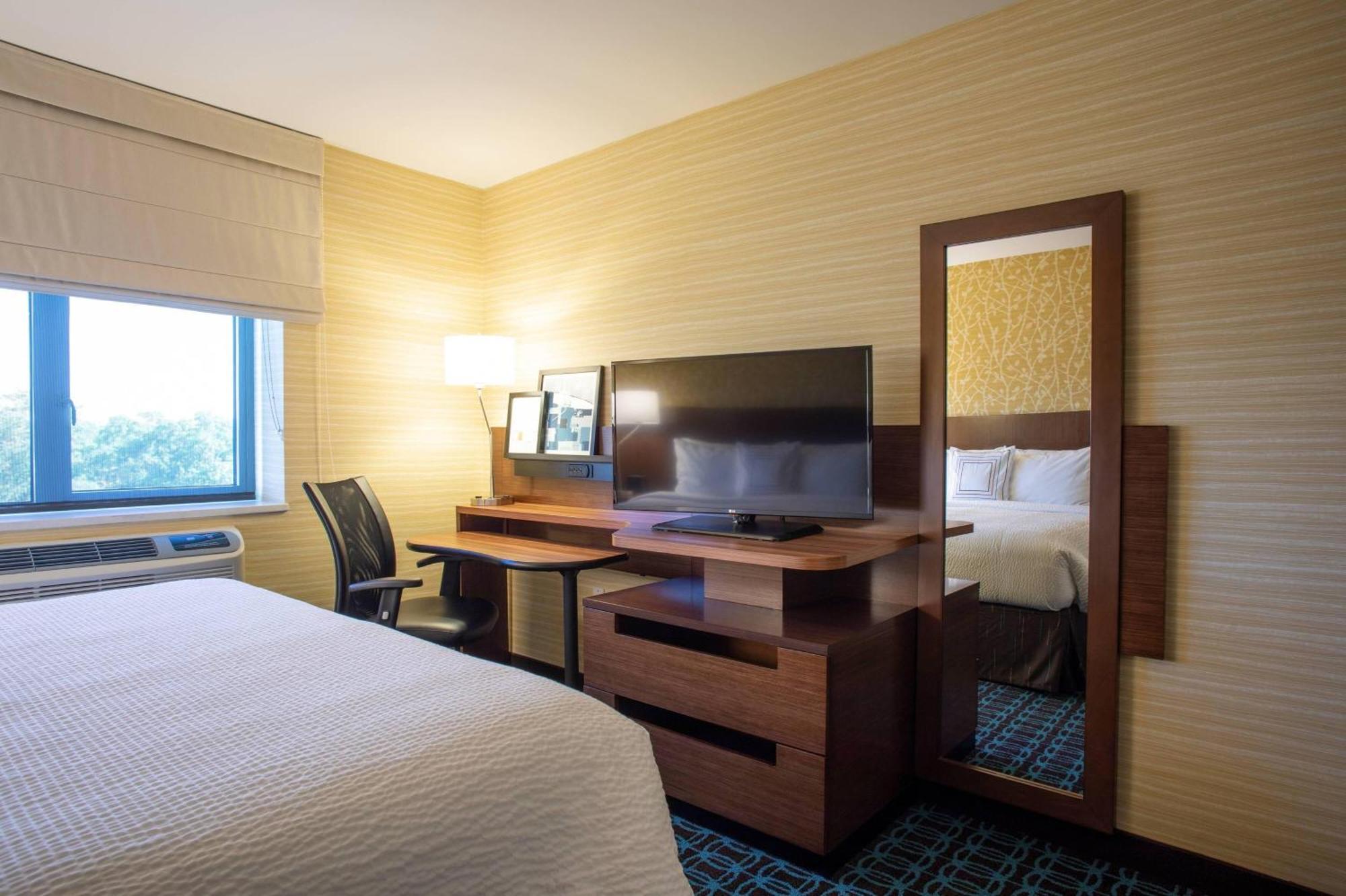 Fairfield & By Marriott Queens/fresh Meadows Hotel