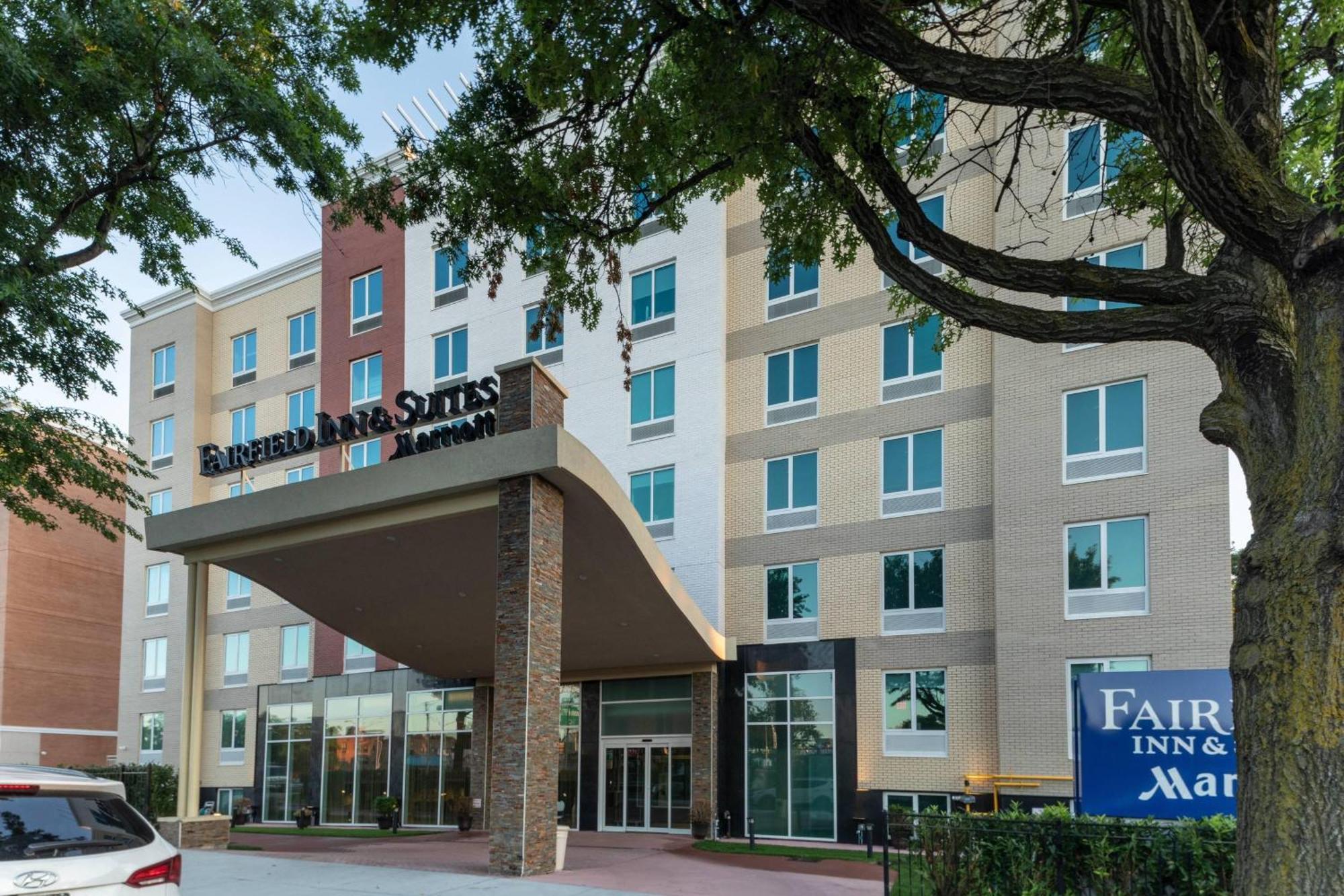 Fairfield & By Marriott Queens/fresh Meadows Hotel 3*