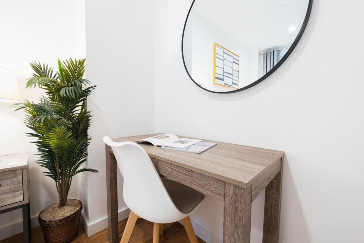 Apartment 13-2 I Brand New Luxury 2br Prime Union Square *