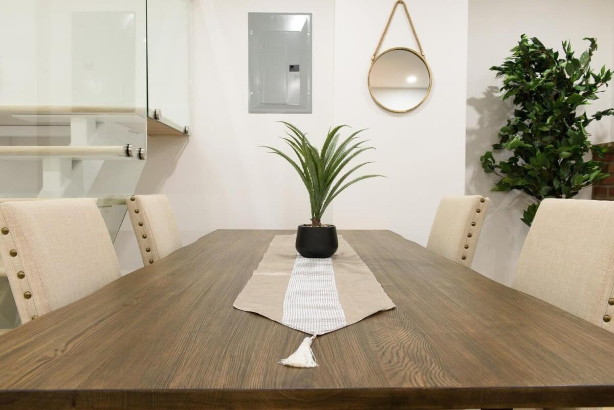 75-5a Luxury 3br Duplex W&d In Unit Elevator *