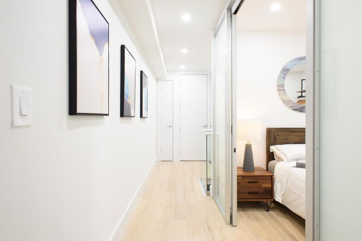 Apartment 75-5a Luxury 3br Duplex W&d In Unit Elevator *