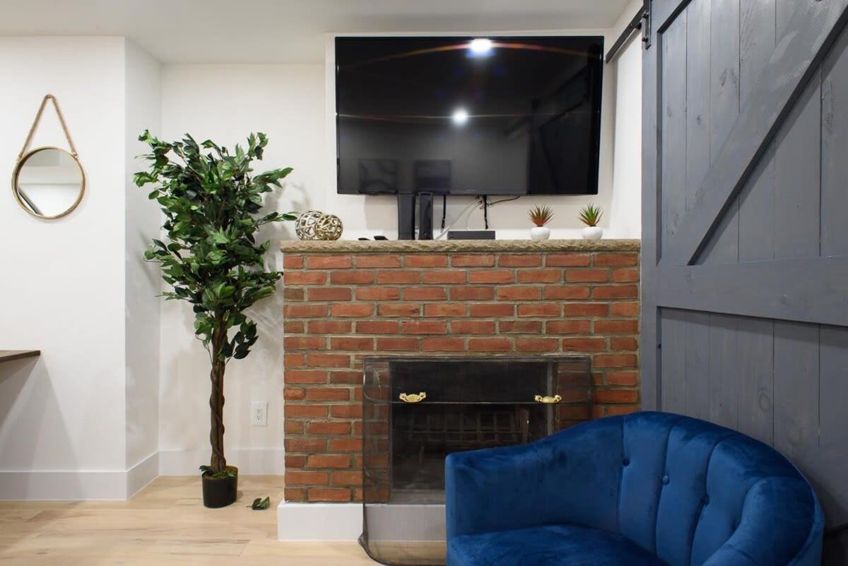 75-5a Luxury 3br Duplex W&d In Unit Elevator