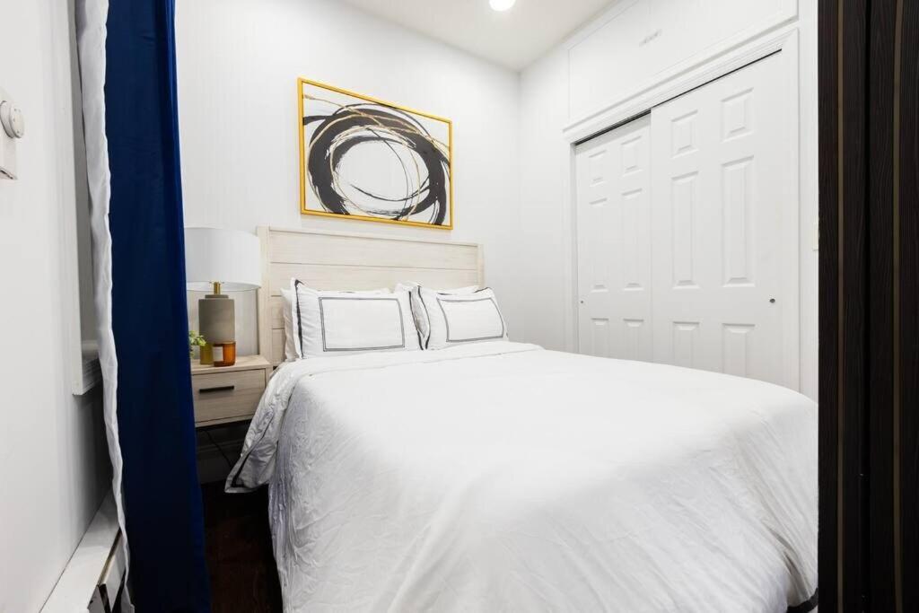 Apartment 69-2d Stylish Lower East Side 1br *