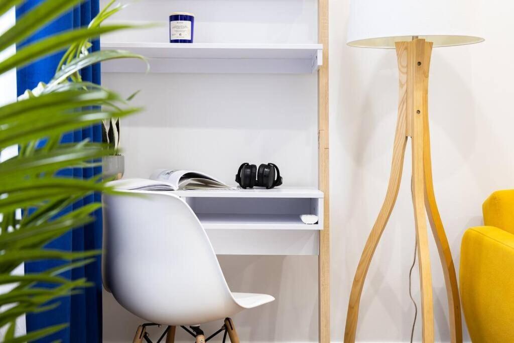 69-2d Stylish Lower East Side 1br Apartment New York