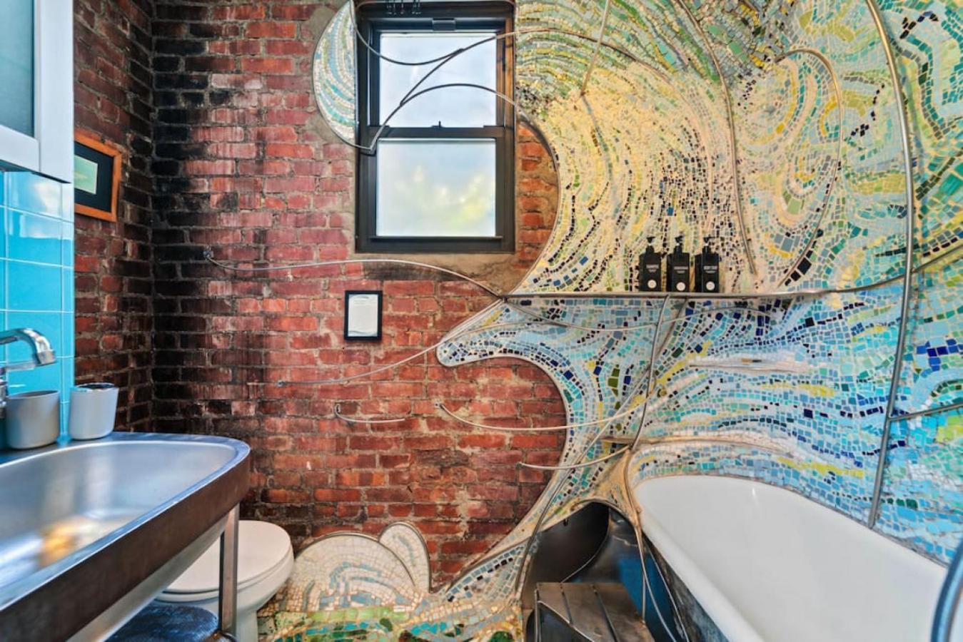 Apartment Bushwick Gem- Art Infused 2br With Rooftop At 