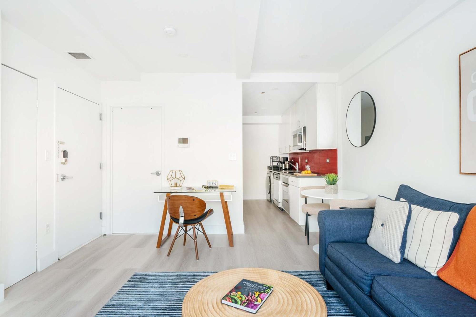 809-2a Gorgeous 1br New W&d Modern Location New York