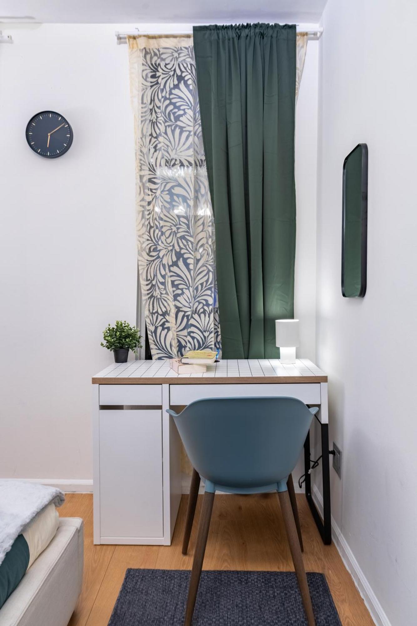 Apartment Charming 2 Bd Unit In Manhattan *