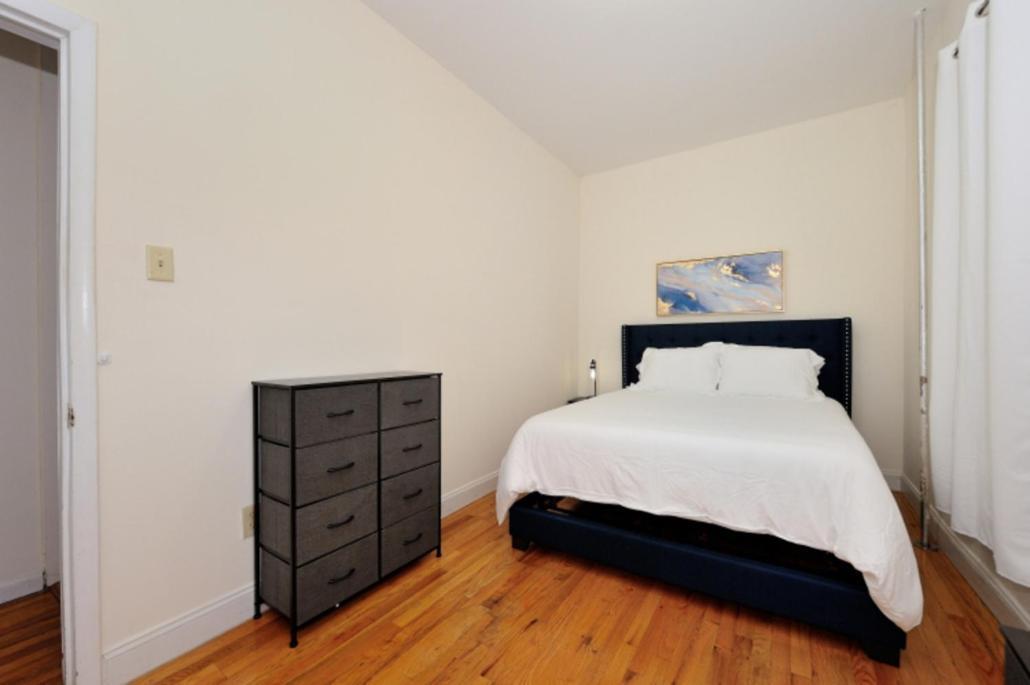 Apartment 2br Upper East Side Near Park New York