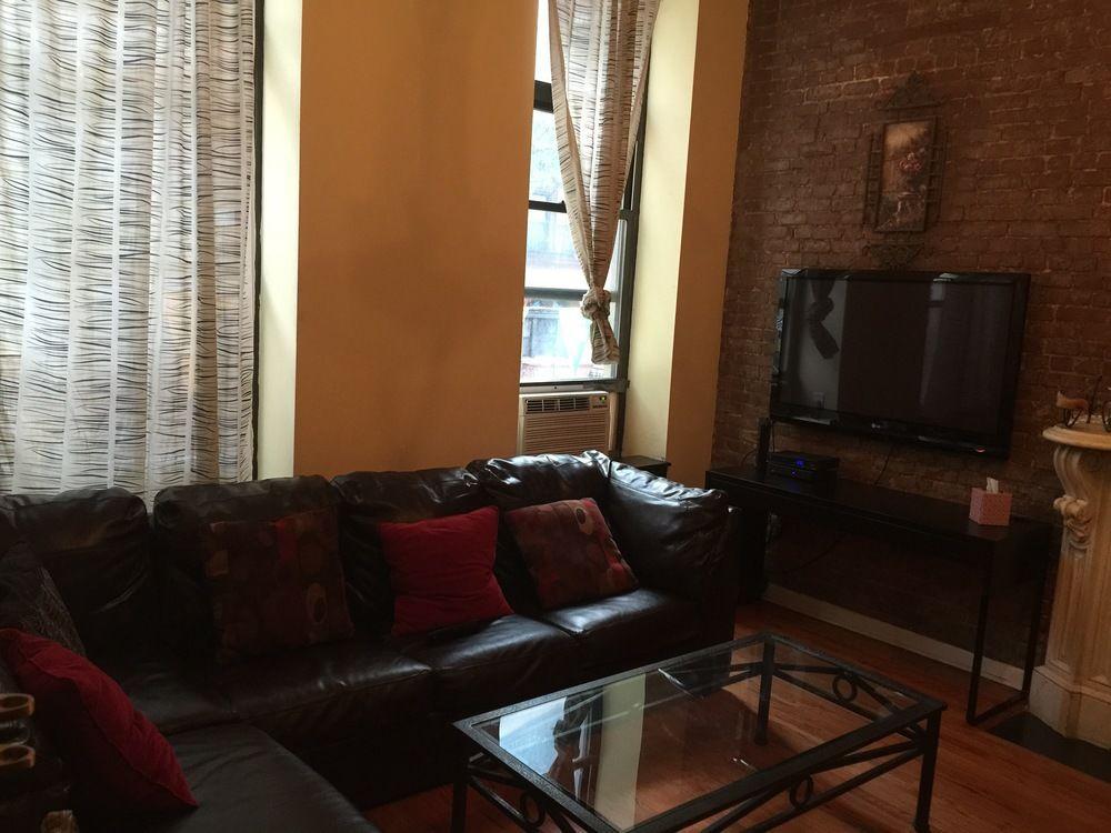 Hells Kitchen Apartment